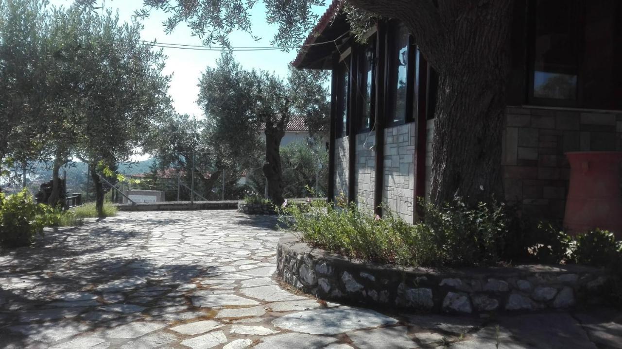 Green & Blue House In Halkidiki In Vourvourou Exterior photo